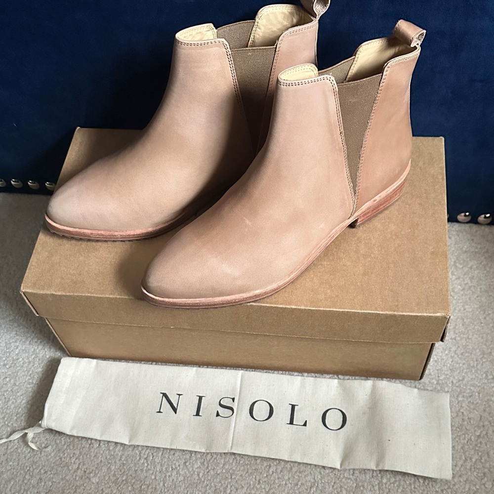 Nisolo Women's Brown Leather Ankle Booties